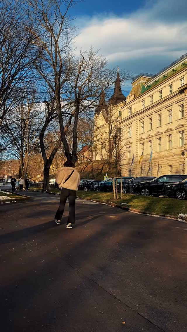 Нехай усі бажання та мрії здійснюються у новому році, а ми з цим охоче допоможемо ! ✨

Цього разу львівʼяни знайомились із українською народною мудрістю, словами відомих діячів або мотиваційними цитатами 💙💛